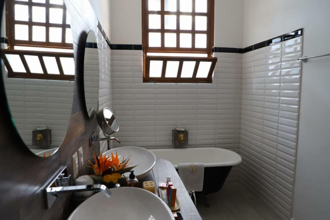 Отель Galanga Thai House Мехико Экстерьер фото